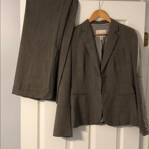 Banana Republic gray suit
